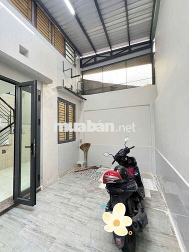 CHO THUE NHÀ HẺM 2 XE MÁY, 2 XET, TRẦN VĂN ĐANG Q.3