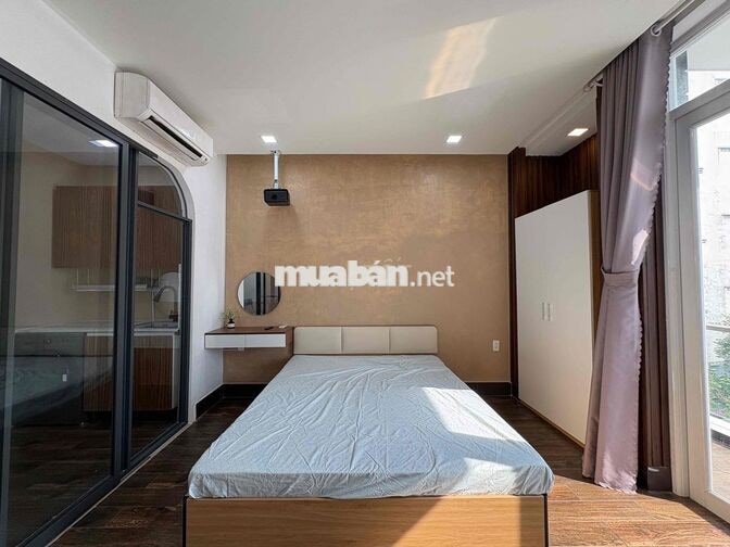 CHO THUÊ CHDV TÁCH BẾP BANCONG FULL NỘI THẤT