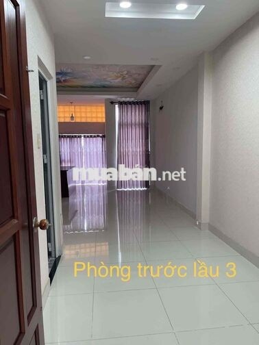 Cho thuê nhà mặt tiền đường lớn Tạ Quang Bửu Q8