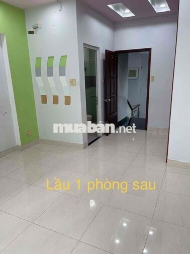 Cho thuê nhà mặt tiền đường lớn Tạ Quang Bửu Q8