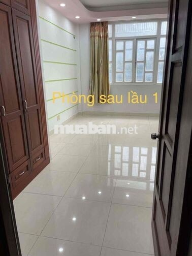 Cho thuê nhà mặt tiền đường lớn Tạ Quang Bửu Q8