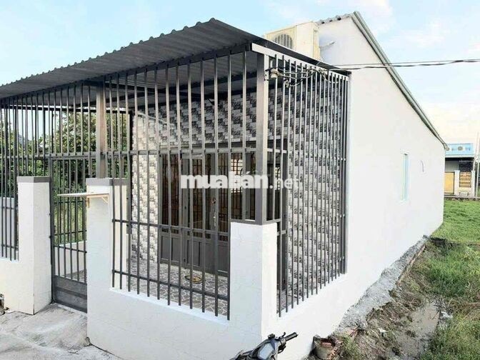 Nhà Cấp 4 Sổ Hồng Riêng 5 x 16m , 2 Phòng Ngủ Giá Rẻ Còn Thương Lượng