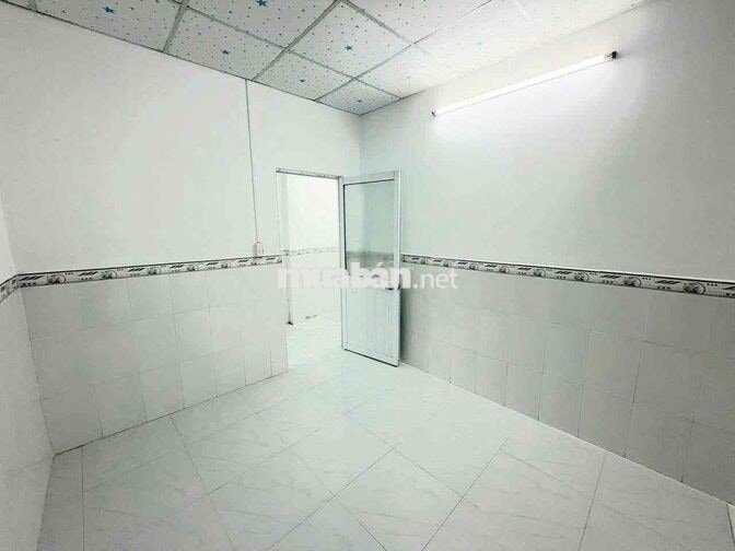 Nhà Cấp 4 Sổ Hồng Riêng 5 x 16m , 2 Phòng Ngủ Giá Rẻ Còn Thương Lượng