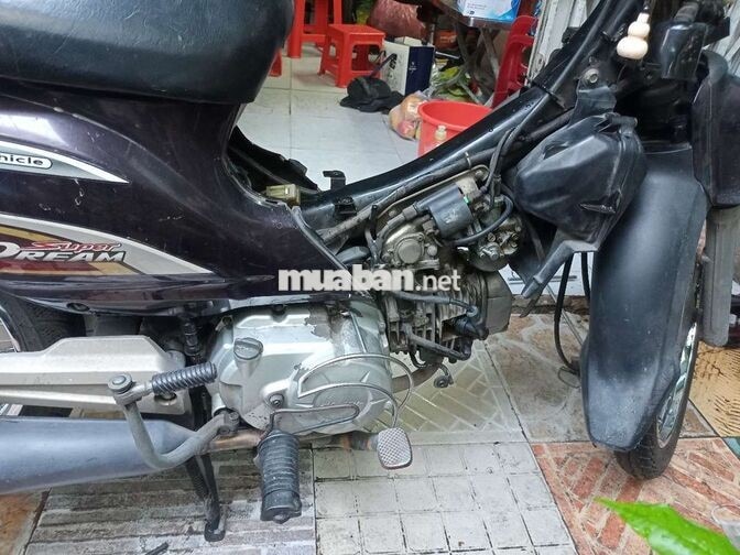 Honda Dream 2014 màu đen trắng