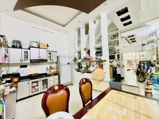 Biệt thự BÌNH HƯNG, gần bến xe q8, 160M2, Thiết kế Châu Âu, 18,5 tỏi