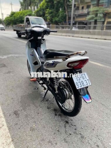 Honda Wave Alpha màu trắng