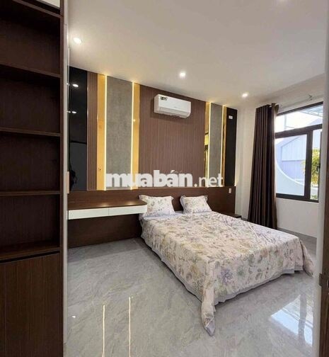 291 CHO THUÊ NHÀ 2 TẦNG MỚI ĐẸP KIỆT ĐƯỜNG DŨNG SĨ THANH KHÊ