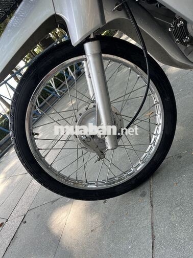 HONDA WAVE 100 MÀU BẠC