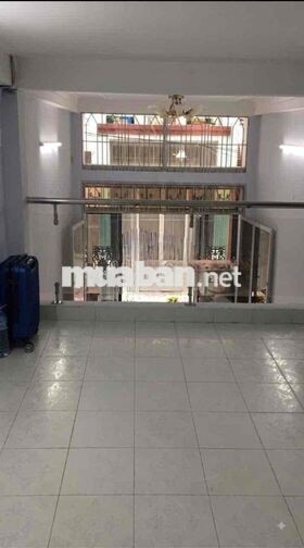 Cho thuê nhà nguyên căn. Đường Nhật Tảo, Phường 8. Quận 10