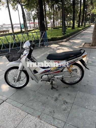HONDA WAVE 100 MÀU BẠC