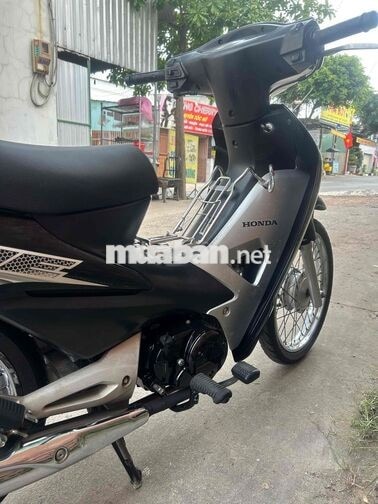 Em bán wave alpha 100 đời 2016 xe chính chủ