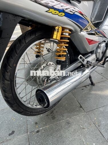 HONDA WAVE 100 MÀU BẠC