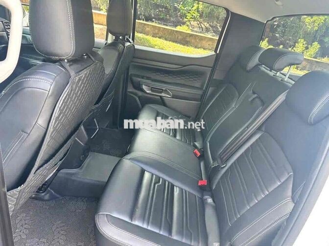 Ford Ranger 2025 Sport 14.000km Trắng