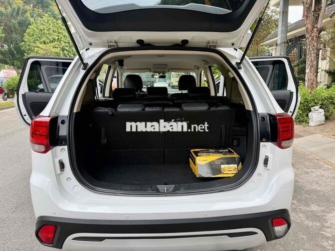 Mitsubishi Outlander 2020 2.0 CVT Trắng
