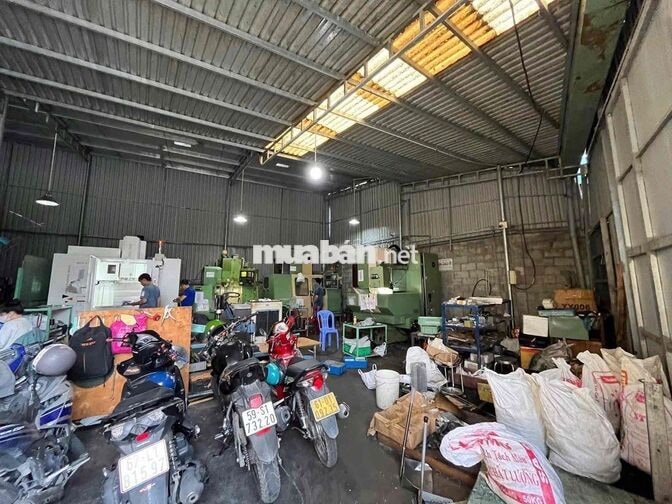 cho thuê xưởng 200m2 đường xe container - Bình An