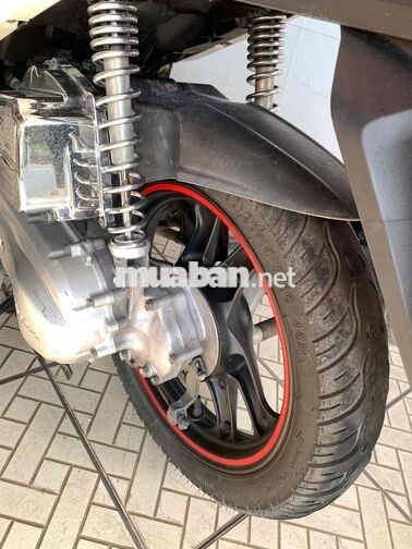 Honda Air Blade xe máy tay ga đỏ trắng đen