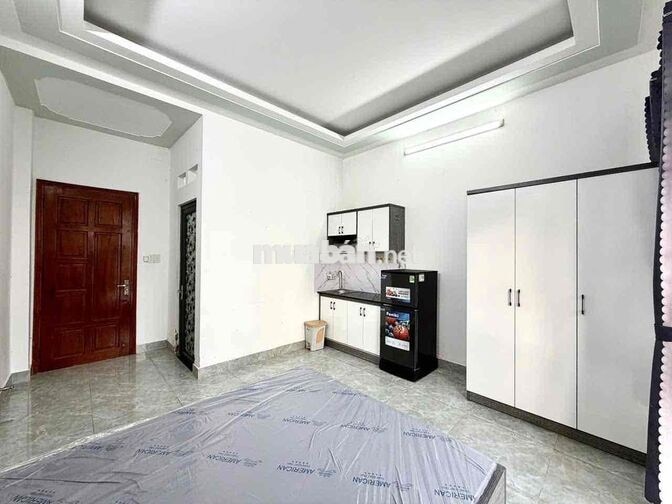 BAN CÔNG - FULL NỘI THẤT - ĐI BỘ QUA CÔNG VIÊN PHẦN MỀM