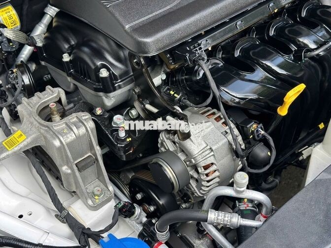 Hyundai Elantra 2023 1.6 Tiêu chuẩn 20.000 km