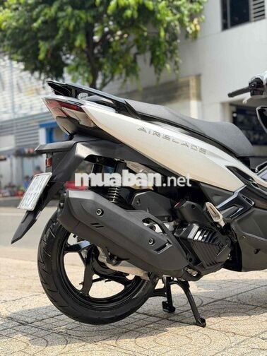 Air Blade 2023 125cc Bạc đen bstp chính chủ