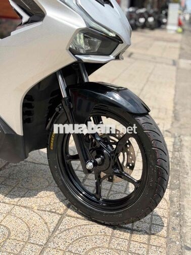 Air Blade 2023 125cc Bạc đen bstp chính chủ
