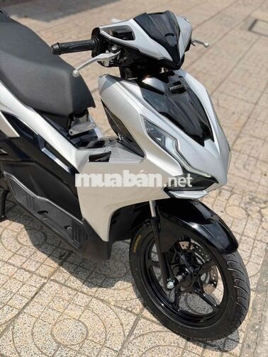 Air Blade 2023 125cc Bạc đen bstp chính chủ