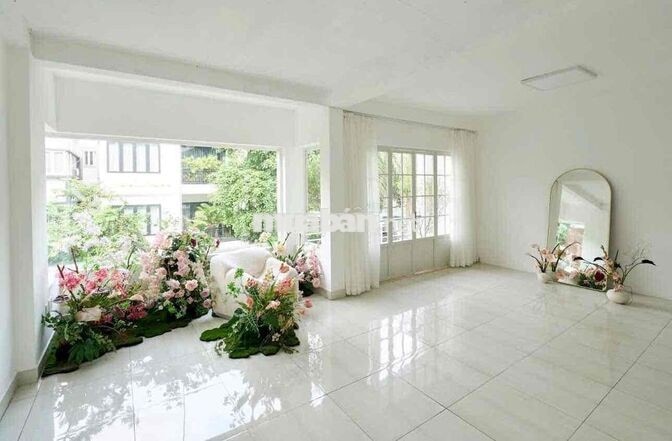 Cho thuê nhà 7 Hoa Mai Phú Nhuận, ngang 8m giá rẻ