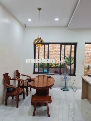 Cho thuê nhà 6x18m, 5 tầng, 5PN, KDC Cao Lỗ, P.4, Q.8
