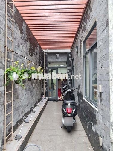 Cho thuê nhà 6x18m, 5 tầng, 5PN, KDC Cao Lỗ, P.4, Q.8