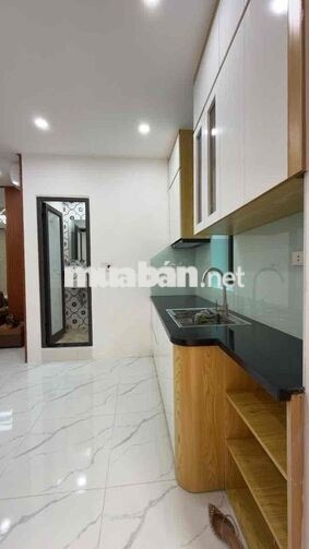 HIẾM! BÁN NHÀ TT PHỐ 8/3-HBT. 25/65m2, 3n1k. SĐCC. CHỈ 2.7 TỶ