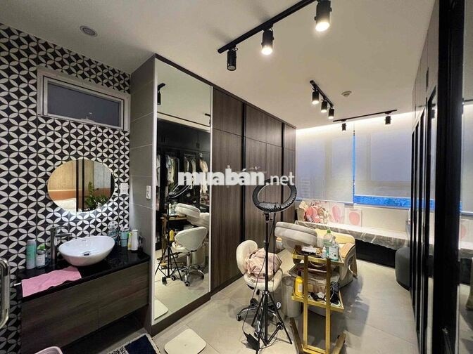 Cho thuê căn hộ 2PN 2WC. chung cư The Botanica. Phường 2 Tân Bình
