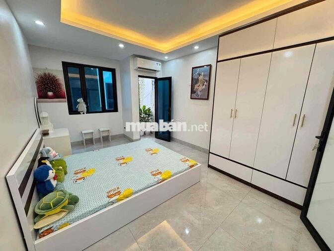 Lô góc phố Lý Nam Đế 30m2 x5T giá 3.7 tỷ sổ CC có TL bao QH 3 thoáng n