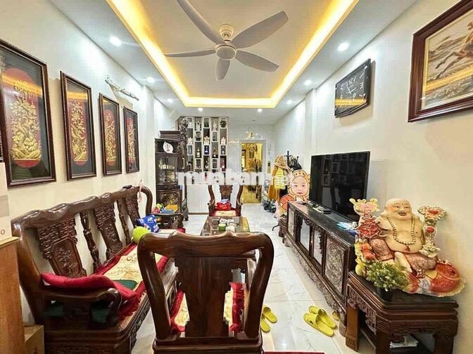 Lô góc phố Lý Nam Đế 30m2 x5T giá 3.7 tỷ sổ CC có TL bao QH 3 thoáng n