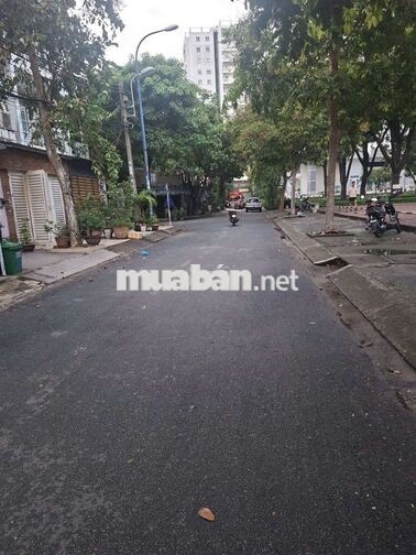  cho thuê nhà PTTN .khu 10ha .DT 4,2 x20.1 trệt 3lầu 5PN 4WS giá 15 tr