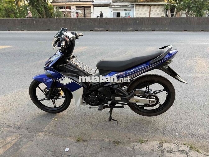 Yamaha Exciter xuống áo xe máy côn tay xanh trắng
