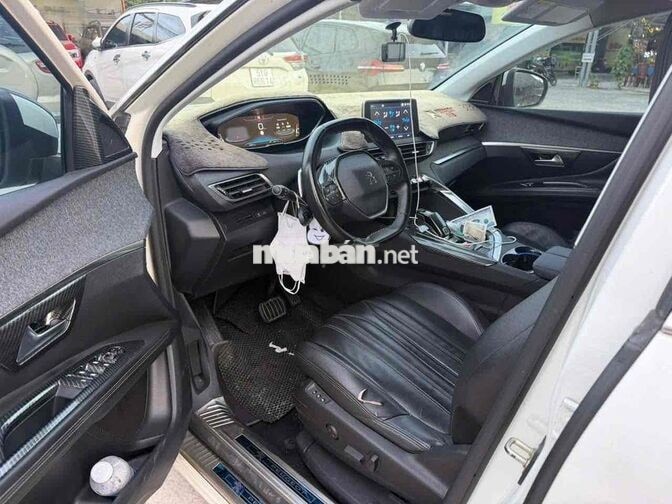 Peugeot 5008 2019 7 chỗ 7.5 vạn km Trắng