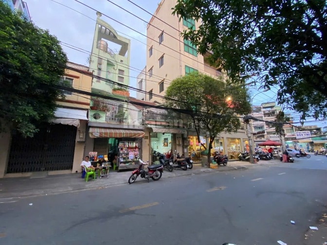 CHÍNH CHỦ BÁN NHÀ MẶT TIỀN 83 ĐƯỜNG TRẦN NGUYÊN HÃN, QUẬN 8
