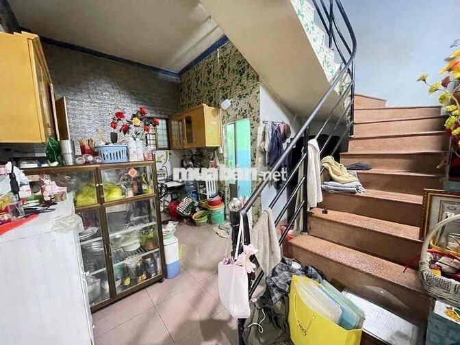 45 m2 nhà 2 tầng Phạm Văn Đồng, p.13 Bình Thạnh chỉ 3,7 tỷ
