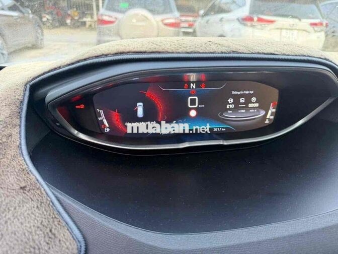 Peugeot 5008 2019 7 chỗ 7.5 vạn km Trắng