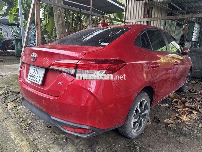 Toyota Vios 2024 E CVT 12.000km Đỏ