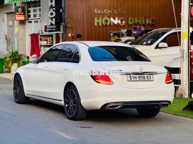 MERCEDES-BENZ C200 EXCLUSIVE Model 2021