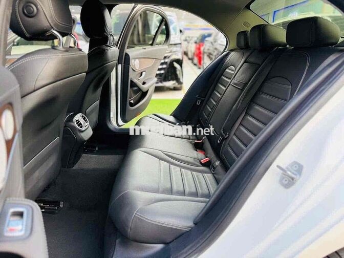 MERCEDES-BENZ C200 EXCLUSIVE Model 2021