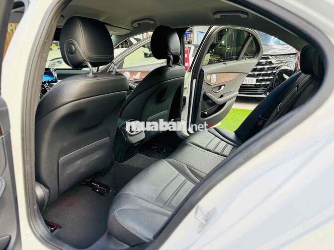 MERCEDES-BENZ C200 EXCLUSIVE Model 2021