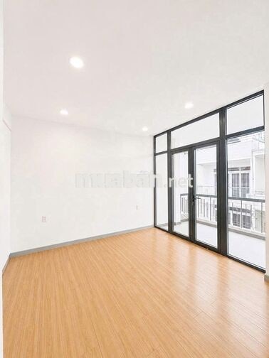 🏠 Cho Thuê Nhà_HXH Cửu Long_6x18m_1 Trệt 2 Lầu_Hiện Trạng Mới Đẹp.