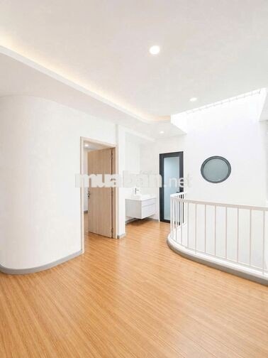 🏠 Cho Thuê Nhà_HXH Cửu Long_6x18m_1 Trệt 2 Lầu_Hiện Trạng Mới Đẹp.