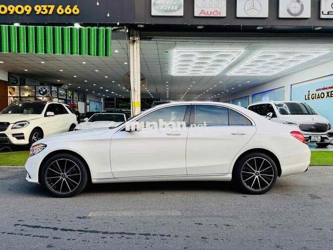 MERCEDES-BENZ C200 EXCLUSIVE Model 2021