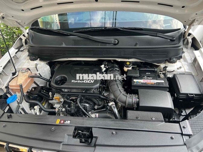 Hyundai Venue 2024 5 chỗ xăng tự động 6 vạn km