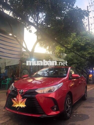 Toyota Vios 5 chỗ 99000km màu Đỏ