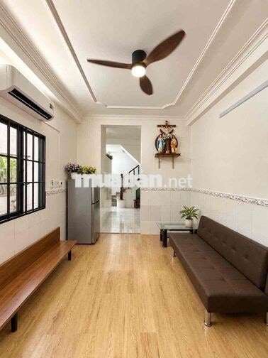 Ngô Gia Tự • 40m2 • 3 Tầng • BTCT • Nhà Mới