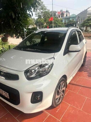 Kia Morning 2018 Bản S trắng