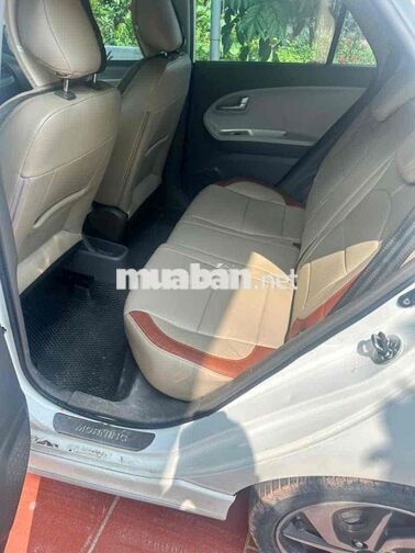 Kia Morning 2018 Bản S trắng